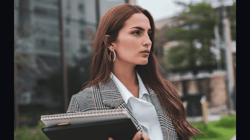 Coaching Isn’t Therapy—But It’s Still Powerful Coaching Isn’t Therapy—But It’s Still Powerful