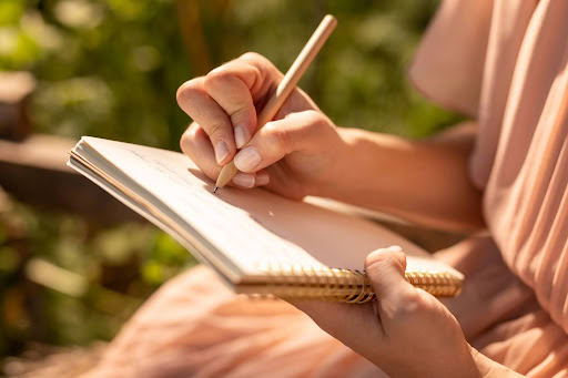 Keep an “Expat Wins” Journal Keep an “Expat Wins” Journal