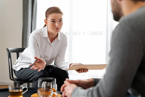 Why Business Leaders Are Turning to Executive Life Coaching Why Business Leaders Are Turning to Executive Life Coaching